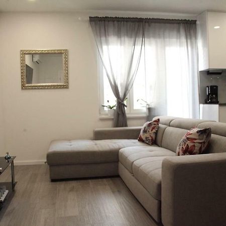 Apartments Holiday Башка-Вода Екстер'єр фото