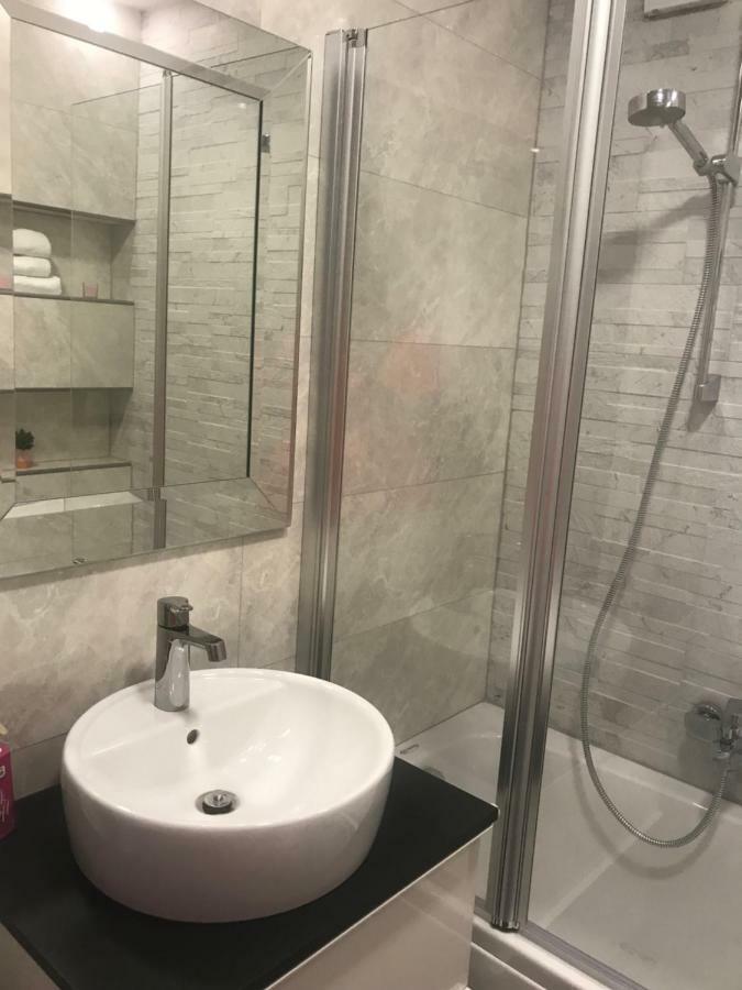 Apartments Holiday Башка-Вода Екстер'єр фото